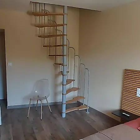 Du Grand Soleil Lejlighedshotel Saint-Chinian